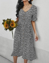 Floral Charm V Neck Dress | Dress - Women's | 2024, Sale | Elings